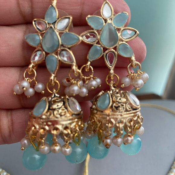 Jewelry/ necklace/ Indian/ Pakistani - Picture 3 of 5